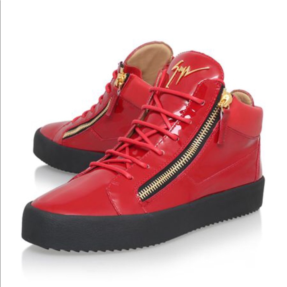 Red and black Giuseppe LIKE NEW‼️